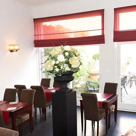 Hotel Du Theatre 3*