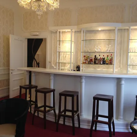 Du Théâtre Hotel 3*