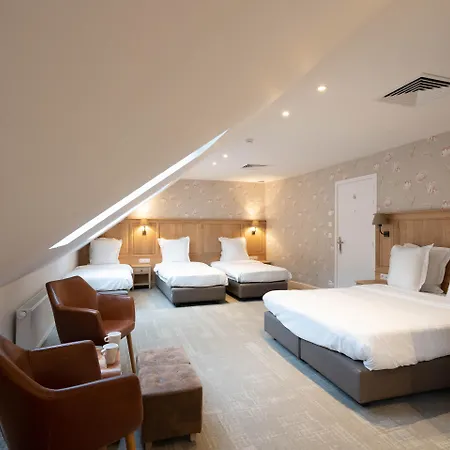 Du Theatre Hotel 3*