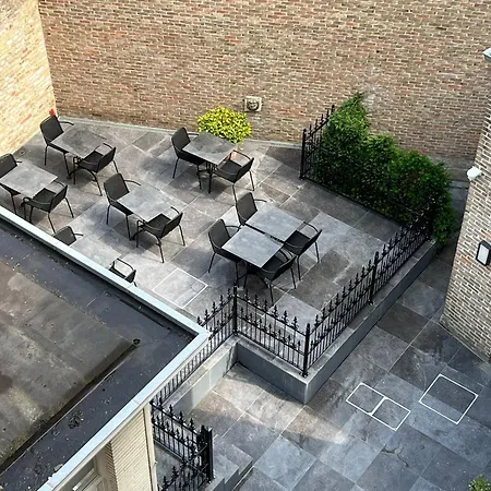 Du Theatre Hotel